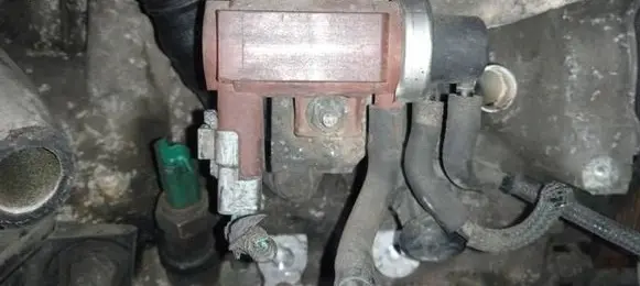 Ford Focus C-MAX Turbo solenoid valve