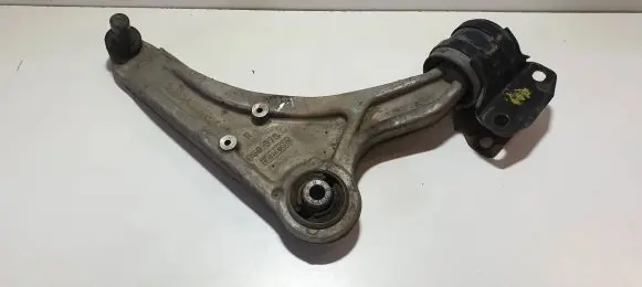 Ford Fusion II Front lower control arm/wishbone 060379G