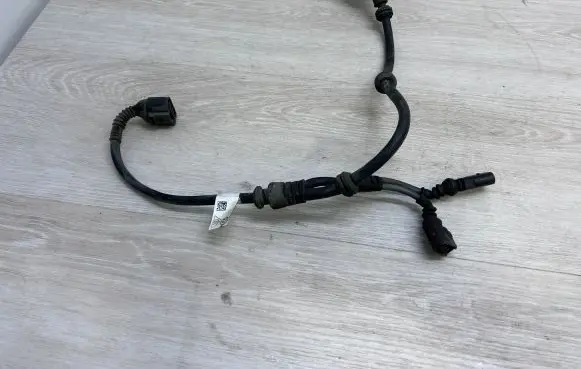 Porsche Cayenne (92A) Rear ABS sensor wiring 7P0971279D