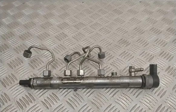BMW 5 E60 E61 Fuel main line pipe 7809129