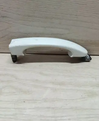 Volkswagen Touran II Front door exterior handle 7H0837209