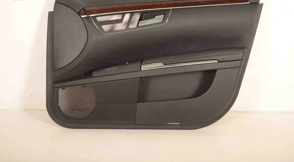 Mercedes-Benz S W221 Front door card panel trim