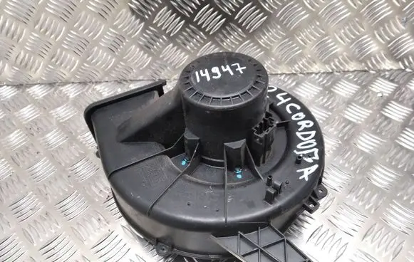 Seat Cordoba (6L) Heater fan/blower A1916