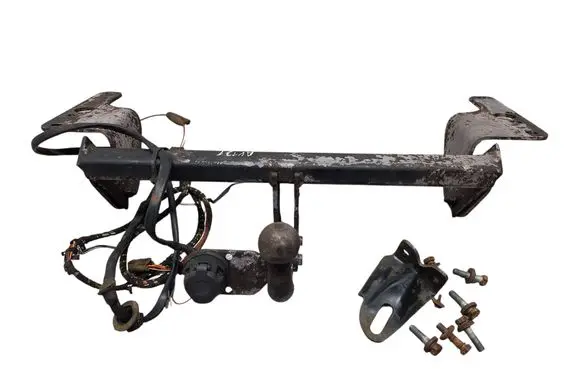 Toyota Avensis T270 Detachable towbar 