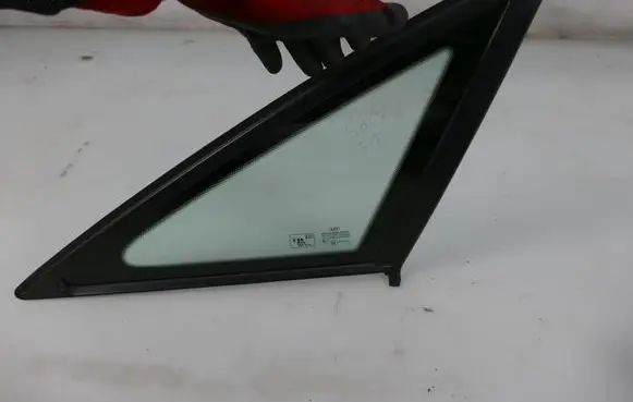 Audi A6 S6 C7 4G Rear side window