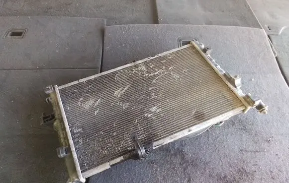 Opel Combo C Coolant radiator 13193152 E7061004 3193154