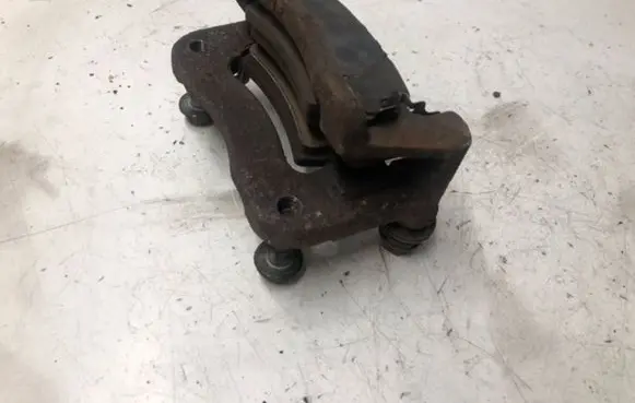 Honda Civic Brake caliper pad carrier rear 
