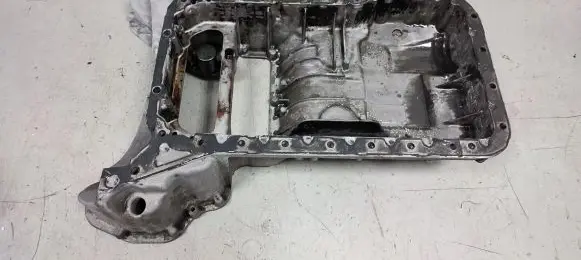 Oil sump