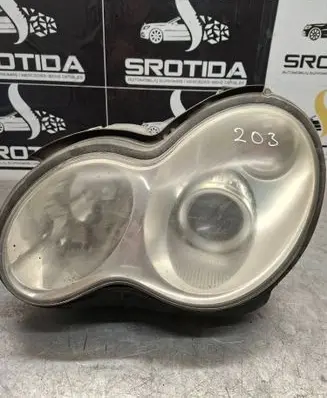 Mercedes-Benz C W203 Headlight/headlamp A2038203761 0301166275