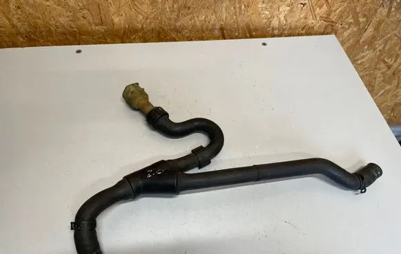 Opel Zafira C Engine coolant pipe/hose