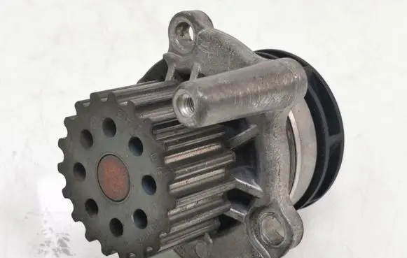 Volkswagen Polo V 6R Water pump 03L121019 03L121031A