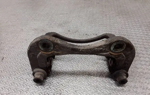 KIA Sportage Front Brake Caliper Pad/Carrier 