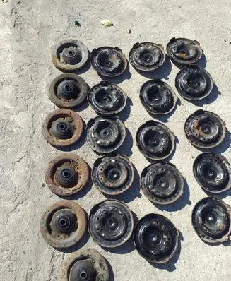 Toyota Celica T180 Coil spring mount 