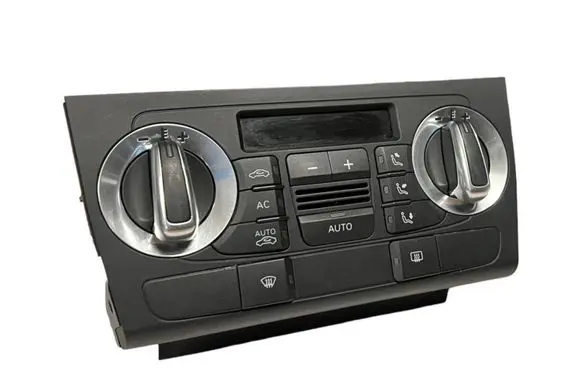 Audi A3 S3 8P Climate control unit 8P0820043BM A2C53380926