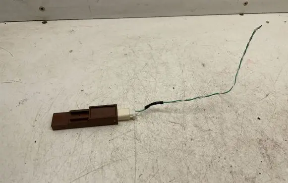 Toyota Auris E180 Aerial antenna amplifier