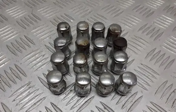 KIA Picanto Nuts/bolts 