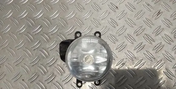 Toyota Auris E180 Front fog light 8122002110