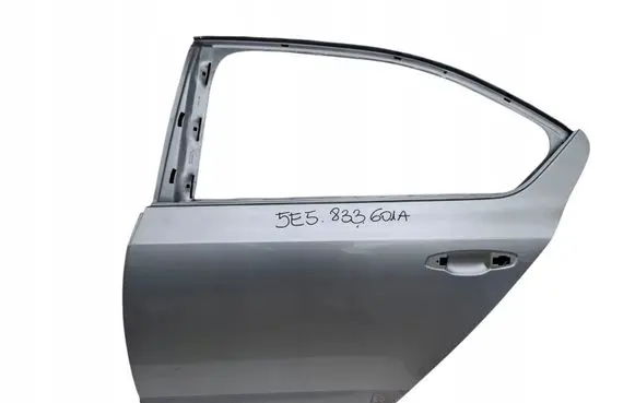 Skoda Octavia Mk4 Rear door 5E5833601A