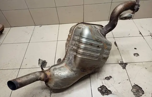 Volvo XC70 Muffler/silencer 