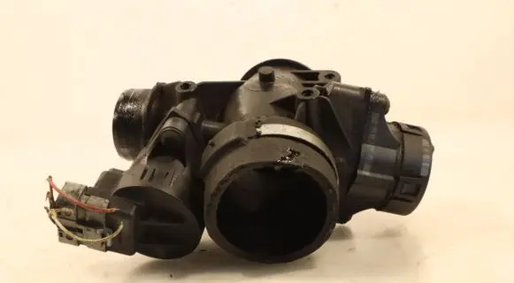 Peugeot 407 Throttle body valve 6F601