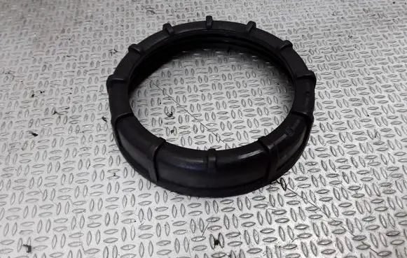 Mercedes-Benz E W211 In tank fuel pump screw locking ring/nut 1250759