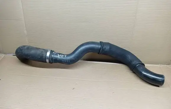 Land Rover Range Rover L405 Intercooler hose/pipe FPLA6K770C