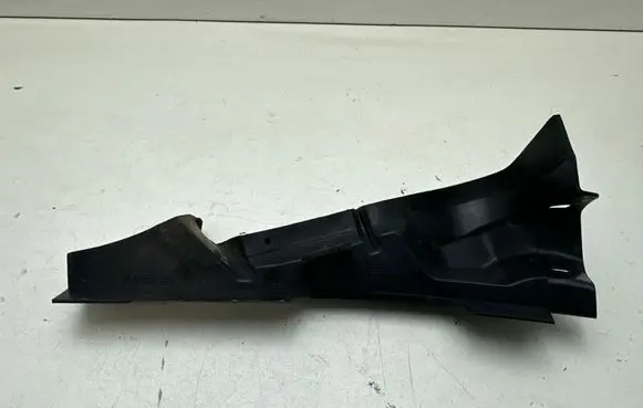 Audi A7 S7 4G Fender mounting bracket 4G0805234