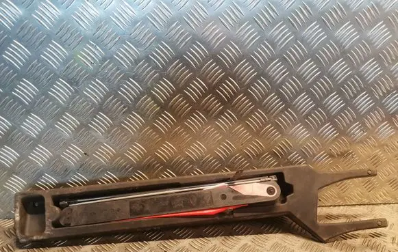 Mercedes-Benz C W203 Tool box 2038900514