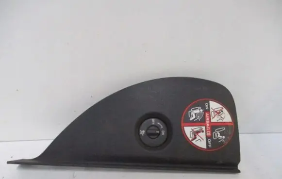 Renault Clio III Other dashboard part 8200475909