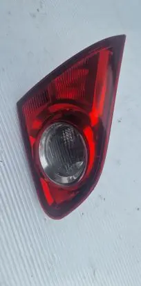 Nissan Qashqai Tailgate rear/tail lights 89071063