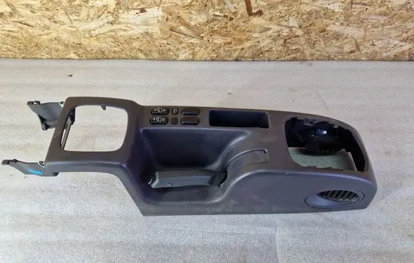 Mercedes-Benz A W168 Center console E040415021