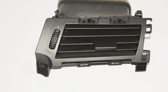 BMW 5 E60 E61 Dashboard side air vent grill/cover trim 6913708
