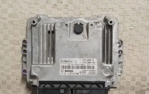 Ford Focus Engine control unit/module H1FA12A650DB F1FA12B684AEB