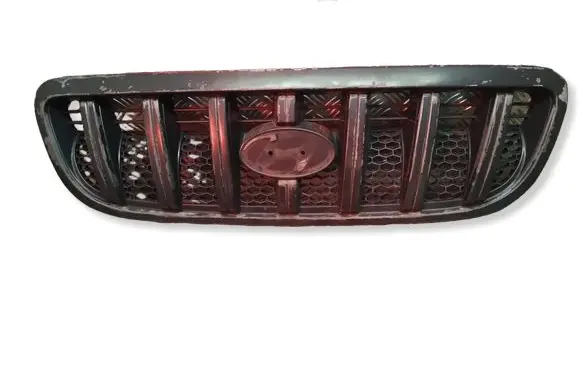 Hyundai Terracan Front bumper upper radiator grill 