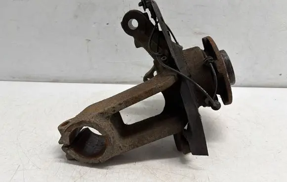 Peugeot Boxer Front wheel hub spindle knuckle