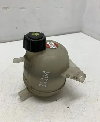 Suzuki Grand Vitara II Coolant expansion tank/reservoir 8200686355 22112