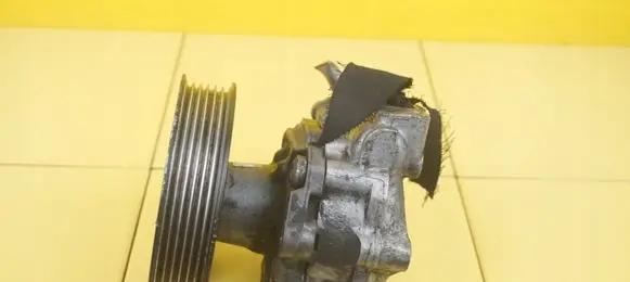 Audi A5 8T 8F Power steering pump 8K0145154G CAH