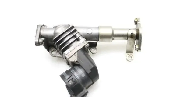 BMW 3 E90 E91 EGR valve 7563241