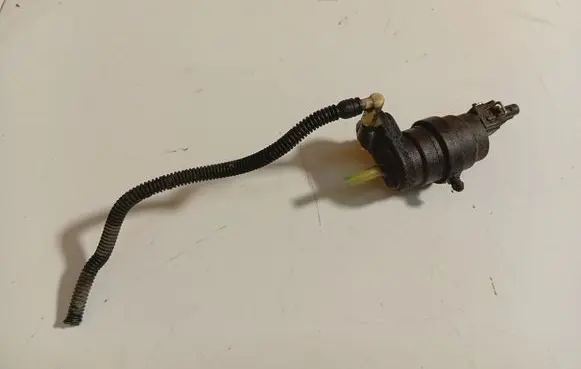 Opel Astra H Windscreen/windshield washer pump 24439254