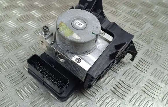 Jeep Compass ABS Pump P68455985AB