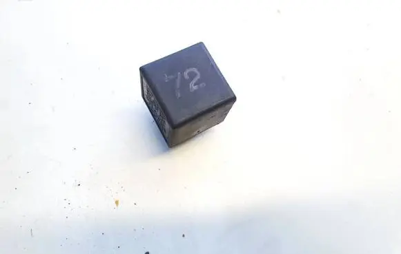 Volkswagen Golf II Other relay 191955529 72HV002