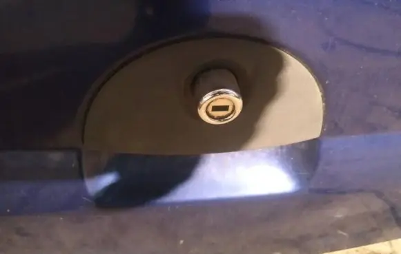 Opel Meriva A Tailgate exterior lock 