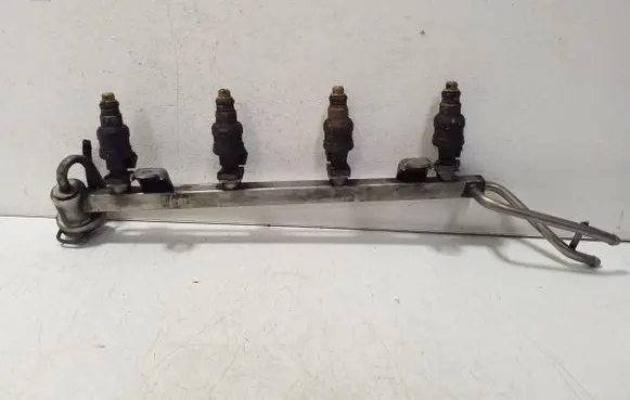 Audi A3 S3 8L Fuel main line pipe 06A133681B 0280160557