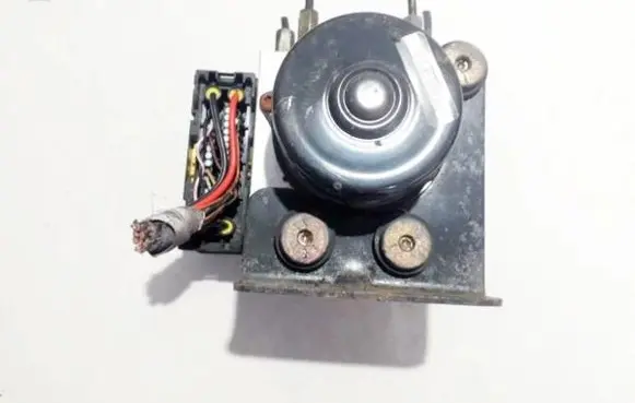 SsangYong Kyron ABS Pump 4891009000 06.2102-0305.4