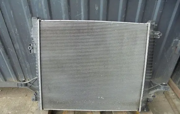 Volvo XC90 Coolant radiator