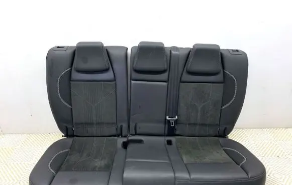 Peugeot 2008 I Second row seats 
