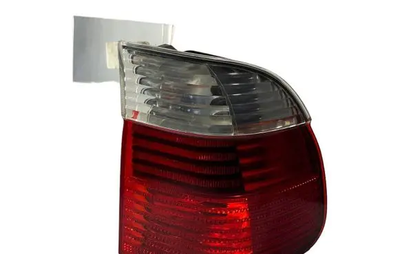 BMW 5 E39 Rear/tail lights 6902532 2496339 393390