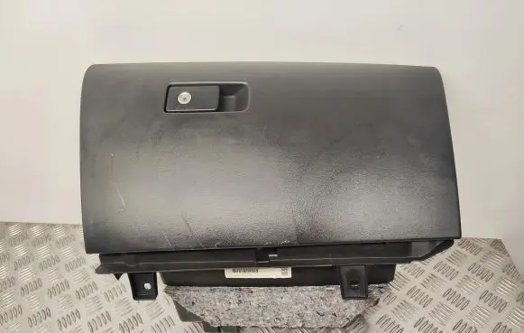 Volvo V60 Glove box set 30755651