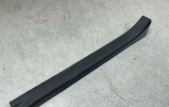 Nissan Leaf I (ZE0) Front sill trim cover 769B43NF0A