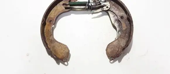 Subaru Forester SF Handbrake/parking brake pads 